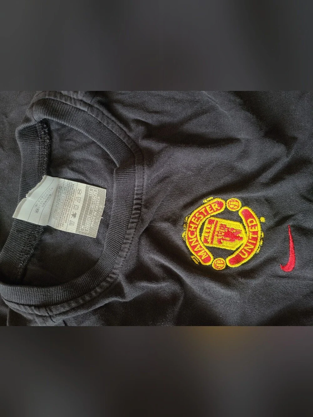 vintage Y2K youth medium Nike black tee t-shirt Manchester United swoosh dri-fit